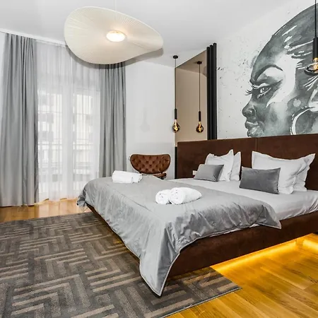Art Of Living Luxury One Apartment *